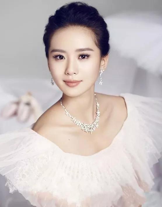 女明星漂亮排行榜,女明星漂亮排行榜大揭秘 第3张 女明星漂亮排行榜,女明星漂亮排行榜大揭秘 第3张