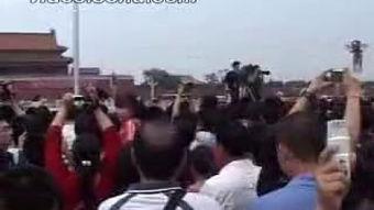 汶川地震全国娱乐,全国娱乐业的爱心接力与重生之路  第2张