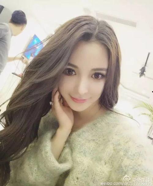 网红宝宝艾米莉亚