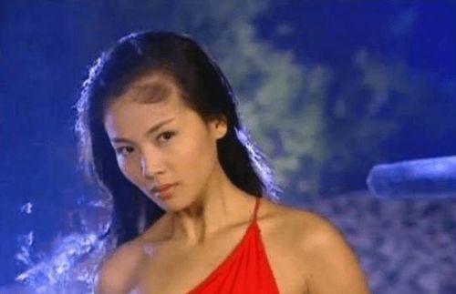 古装肚兜美女图片,肚兜美女风华绝代  第2张