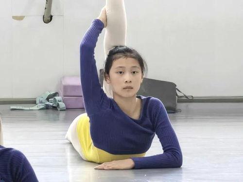 9岁网红小胖跳舞,萌态舞姿圈粉无数 第2张 9岁网红小胖跳舞,萌态舞姿圈粉无数 第2张